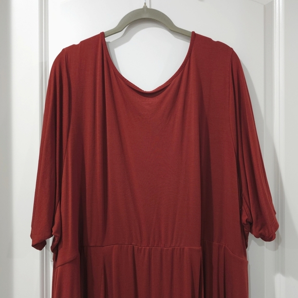 TORRID Short Sleeve Super Soft Knit Mini Skater V-neck Dress, Side Pockets - Picture 10 of 13